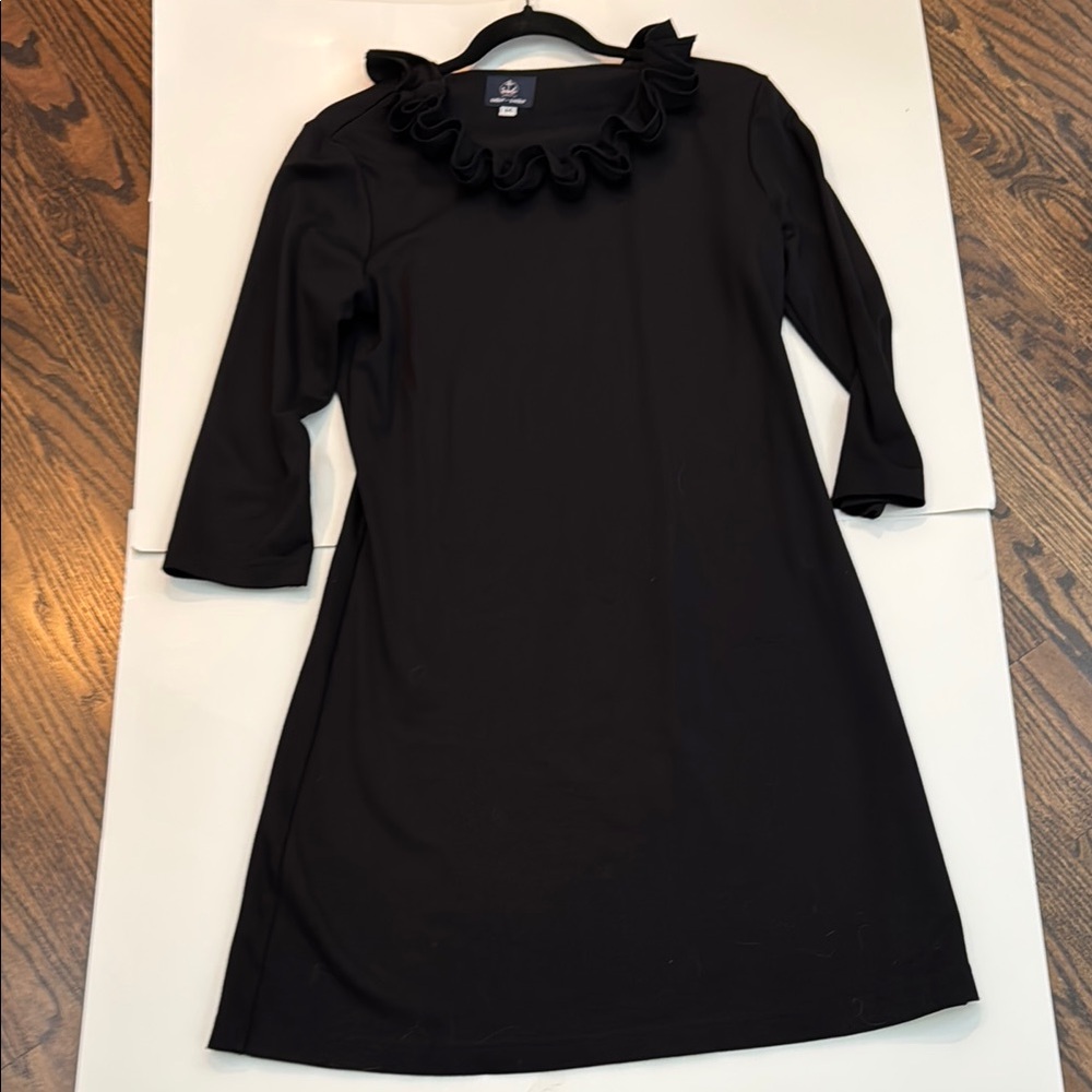 Elegant Black Midi Dress with Ruffle Neckline